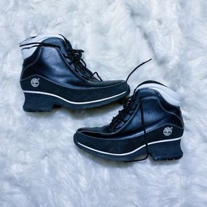 TIMBERLAND | 9M Black and White lace up boots